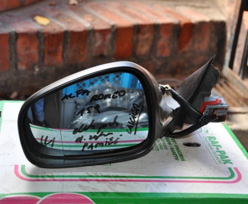 Alfa Romeo - 159 - Kombi - (2008 - 2011) - Lusterka /  Lewe elektryczne