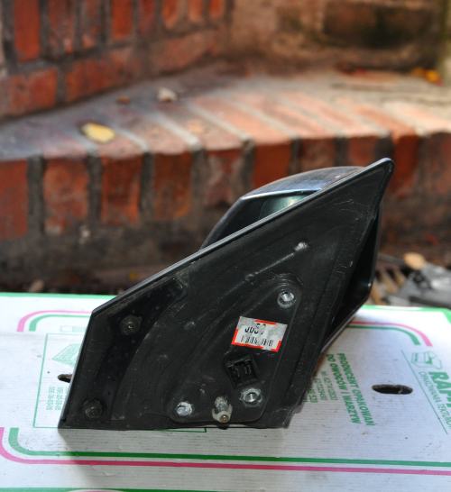 Kia - Carens - (2002 - 2006) - Lusterka /  Prawe elektryczne