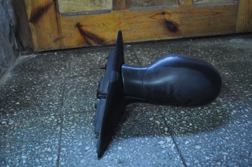 Renault - Laguna - Kombi - (1995 - 1998) - Lusterka /  Lewe elektryczne