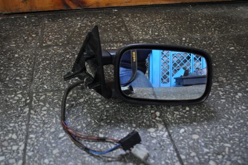 Volkswagen - Passat - Kombi - (1993 - 1997) - Lusterka /  Prawe elektryczne