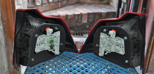 Volvo - S 40 - (2003 - 2007) - Oświetlenie / Lampa tylna  prawa