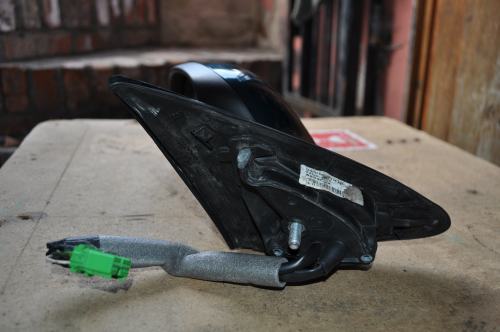 Volvo - V 70 - Kombi - (2000 - 2005) - Lusterka /  Lewe elektryczne