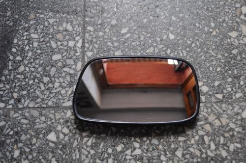 Toyota - Avensis - Kombi - (1998 - 2000) - Lusterka / Wkład prawego elektrycznego