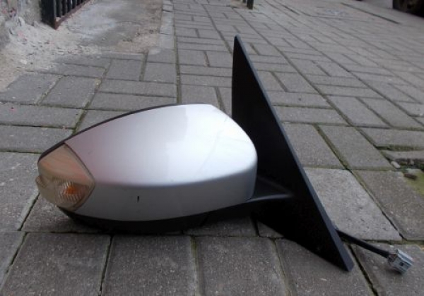 Ford - Galaxy - (2010 - 2015) - Lusterka /  Prawe elektryczne