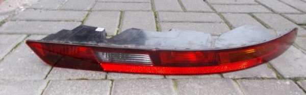 Audi - Q3 - (2011-) - Oświetlenie / Lampa tylna  prawa
