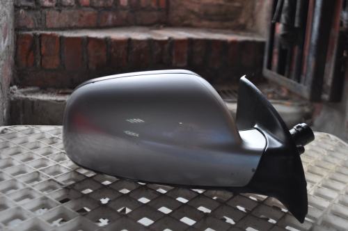 Peugeot - 307 - 5 drzwi - (2005 - 2008) - Lusterka /  Prawe elektryczne