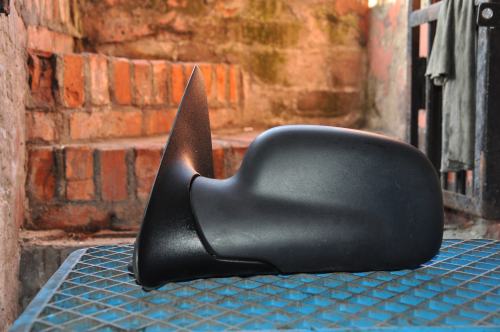 Land Rover - Freelander - 3 drzwi - (2004 - 2006) - Lusterka /  Lewe elektryczne