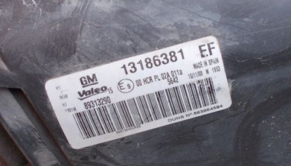 Opel - Corsa - D - 5 drzwi - (2006 - 2011) - Oświetlenie / Lampa przednia lewa