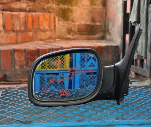 Land Rover - Freelander - 5 drzwi - (2004 - 2007) - Lusterka /  Lewe elektryczne