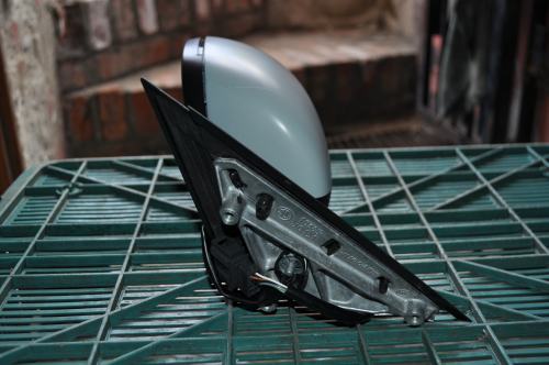 Skoda - Fabia - 5 drzwi - (2010 - 2014) - Lusterka /  Lewe elektryczne