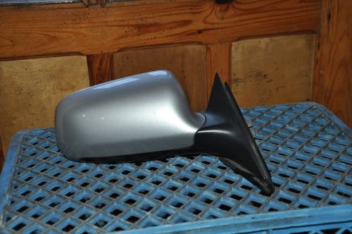 Audi - A3 - 3 drzwi - (2000 - 2003) - Lusterka /  Prawe elektryczne