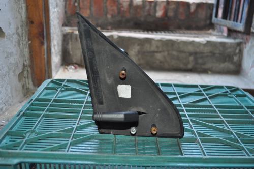 Ford - Fiesta - 5 drzwi - (1988 - 1994) - Lusterka / Lewe ręczne wewnętrznie regulowane