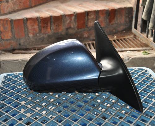 Kia - Cee´d - 5 drzwi - (2006 - 2009) - Lusterka /  Prawe elektryczne