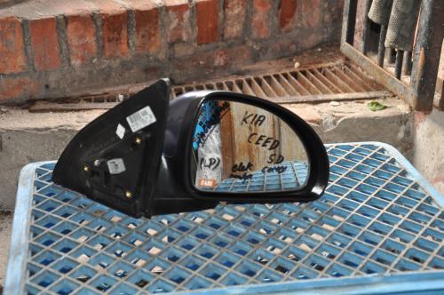 Kia - Cee´d - Kombi - (2007 - 2009) - Lusterka /  Prawe elektryczne