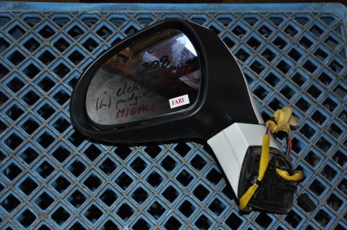 Peugeot - 308 - 5 drzwi - (2007 - 2011) - Lusterka /  Lewe elektryczne