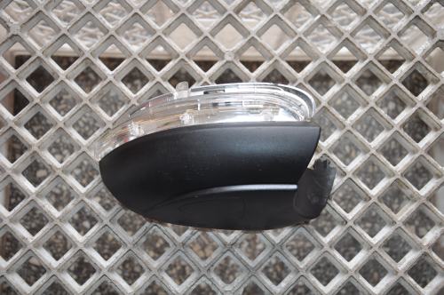 Volkswagen - Golf VI - 5 drzwi - (2008 - 2012) - Lusterka / Kierunkowskaz w lusterku prawy