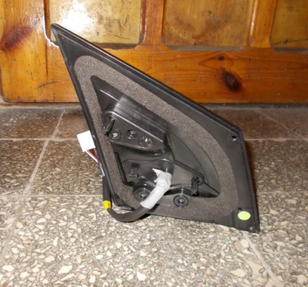 Toyota - Corolla - 4 drzwi - (2013 - 2016) - Lusterka /  Lewe elektryczne