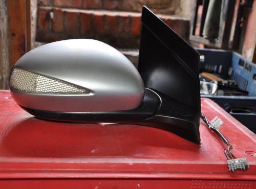 Honda - Civic - 3 drzwi - (2005 - 2009) - Lusterka /  Prawe elektryczne