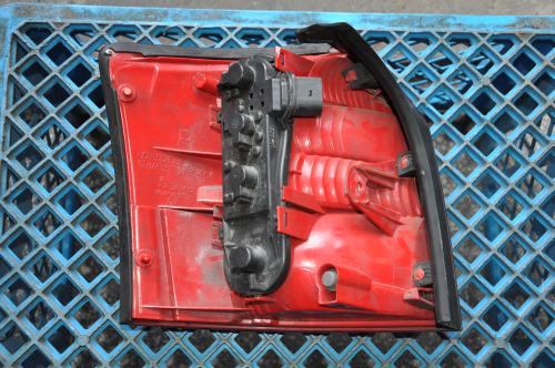 Audi - A4 - Kombi - (2002 - 2004) - Oświetlenie / Lampa tylna  prawa