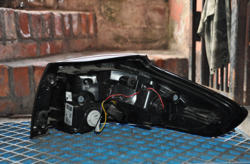 Opel - Zafira C - (2012 - 2016) - Oświetlenie / Lampa tylna lewa