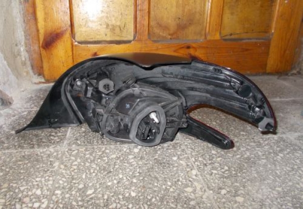 Peugeot - 208 - 5 drzwi - (2015-) - Oświetlenie / Lampa tylna lewa