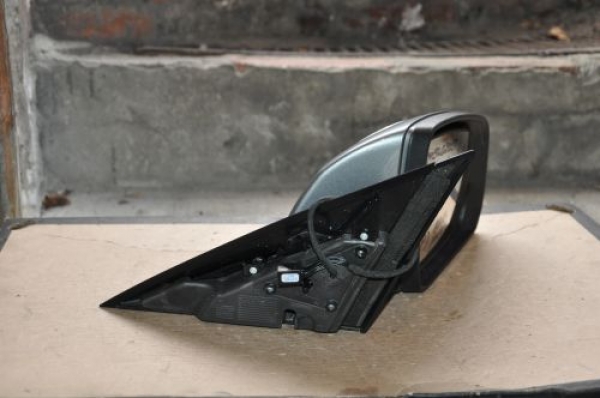 Mercedes-Benz - C-Klasa - S204 - Kombi - (2007 - 2011) - Lusterka /  Prawe elektryczne