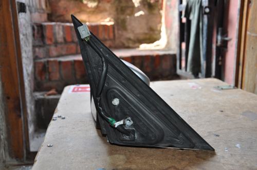 Peugeot - 407 - Kombi - (2008 - 2011) - Lusterka /  Lewe elektryczne