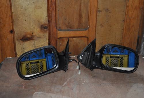 Suzuki - Swift - 3 drzwi - (1999 - 2002) - Lusterka /  Prawe elektryczne