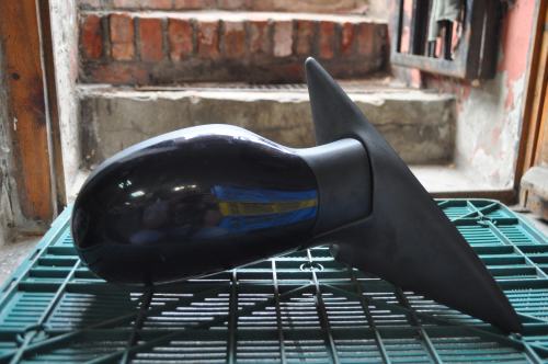 Renault - Laguna - Kombi - (1995 - 1998) - Lusterka /  Prawe elektryczne