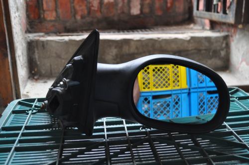 Renault - Laguna - Kombi - (1998 - 2001) - Lusterka /  Prawe elektryczne