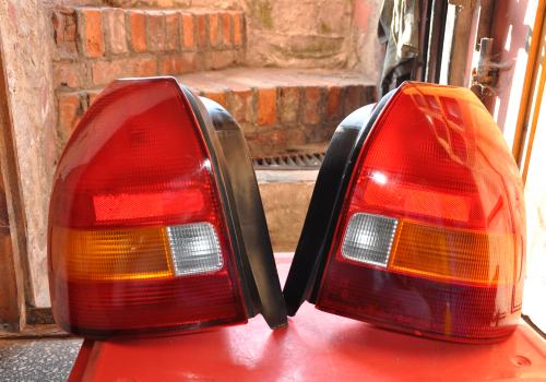 Honda - Civic - 3 drzwi - (1995 - 2001) - Oświetlenie / Lampa tylna lewa