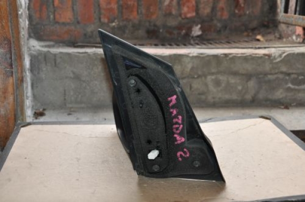 Mazda - 2 - 3 drzwi - (2010 - 2014) - Lusterka /  Lewe elektryczne