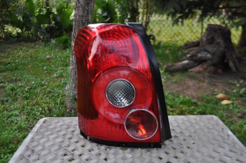 Toyota - Avensis - Kombi - (2006 - 2009) - Oświetlenie / Lampa tylna lewa