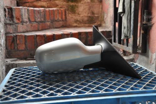 Renault - Scenic - (2006 - 2009) - Lusterka /  Prawe elektryczne