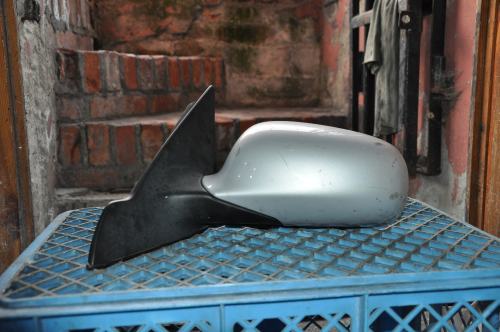 Saab - 9-3 - 4 drzwi - (2002 - 2007) - Lusterka /  Lewe elektryczne