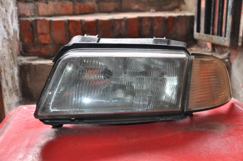 Audi - A4 - Kombi - (1995 - 1999) - Oświetlenie / Lampa przednia lewa