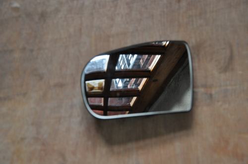 Mercedes-Benz - E-Klasa - S210 - Kombi - (2000 - 2003) - Lusterka / Wkład lewego elektrycznego