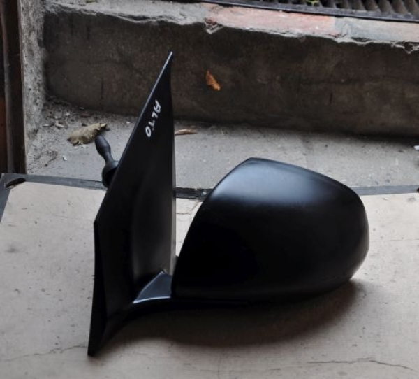 Suzuki - Alto - 5 drzwi - (2009-) - Lusterka / Lewe ręczne wewnętrznie regulowane