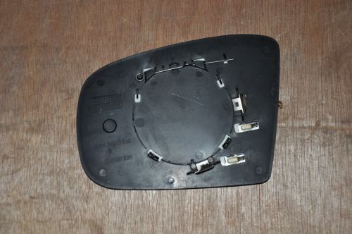 Mercedes-Benz - ML - Klasa - W163 - (2001 - 2005) - Lusterka / Wkład prawego elektrycznego