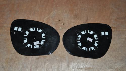 Nissan - Juke - (2010 - 2014) - Lusterka / Wkład prawego elektrycznego