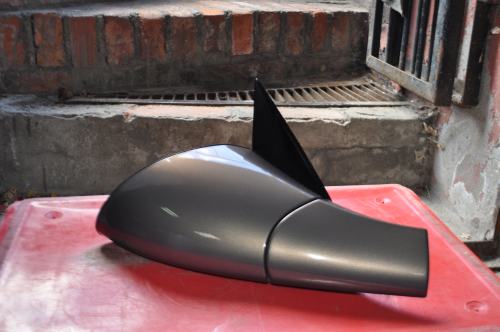 Opel - Vectra - B - 4 drzwi - (1995 - 1999) - Lusterka /  Prawe elektryczne