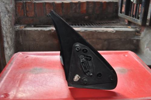 Renault - Clio - 5 drzwi - (1998 - 2001) - Lusterka /  Lewe elektryczne