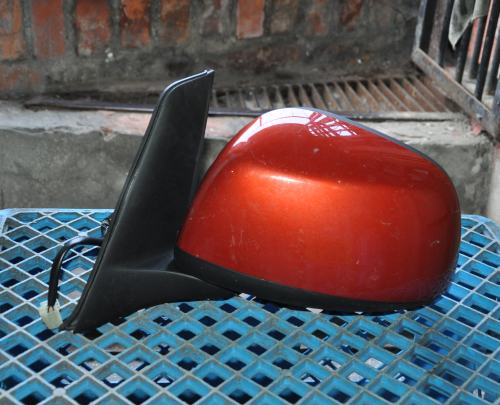 Suzuki - SX4 - 4 drzwi - (2007 - 2009) - Lusterka /  Lewe elektryczne