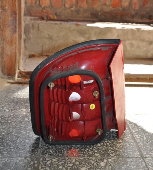 Skoda - Fabia - Kombi - (2004 - 2008) - Oświetlenie / Lampa tylna  prawa