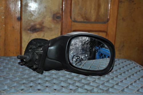 Citroen  - C 3 - (2001 - 2005) - Lusterka / Prawe ręczne wewnętrznie regulowane