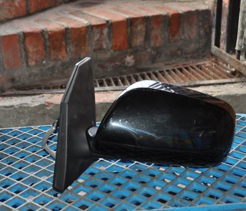 Toyota - Corolla - 3 drzwi - (2004 - 2007) - Lusterka /  Lewe elektryczne