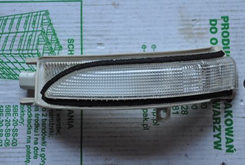 Honda - Jazz - (2005 - 2008) - Lusterka / Kierunkowskaz w lusterku lewy