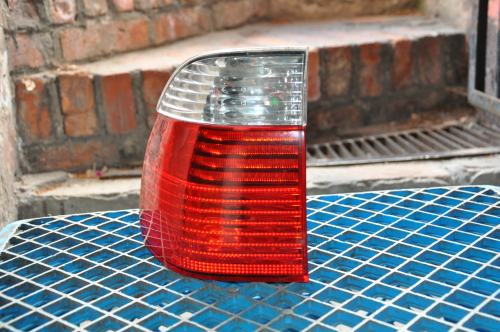 BMW - Seria 5 - E39 - Kombi - (2000 - 2004) - Oświetlenie / Lampa tylna lewa