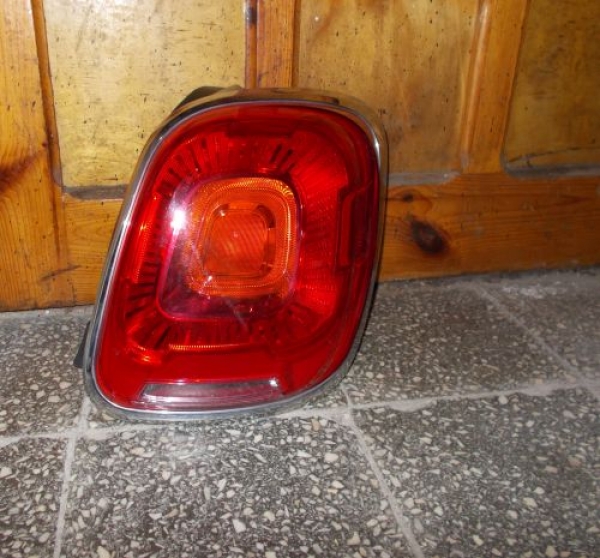 Fiat - 500 X - (2014-) - Oświetlenie / Lampa tylna  prawa