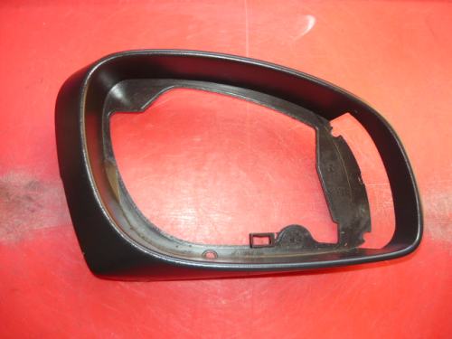 Opel - Vectra - C - Kombi - (2003 - 2005) - Lusterka / Ramka prawa